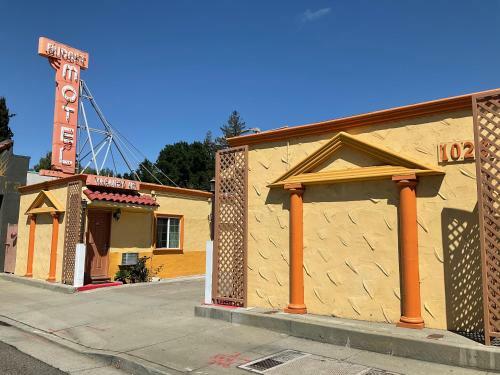 Budget Motel