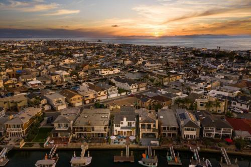 Bay Breeze By Avantstay