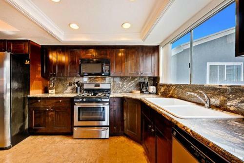 Nb-124b - Newport Beachhouse Upper Unit