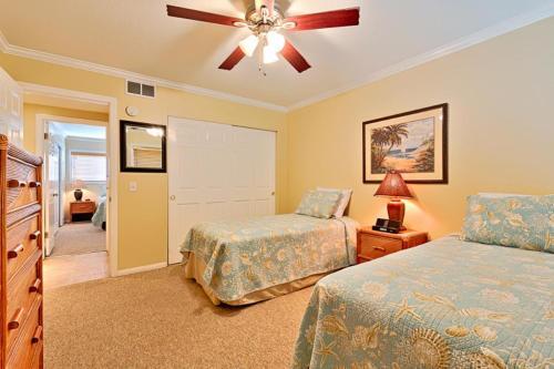 Nb-3800 Surf And Sand Beach Paradise