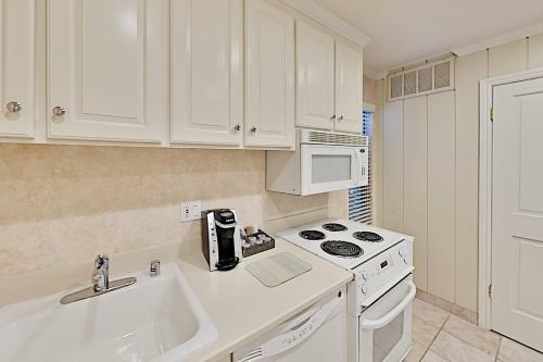 Apartamento Roomy Silverado Condo - Pool & On-site Dining Condo