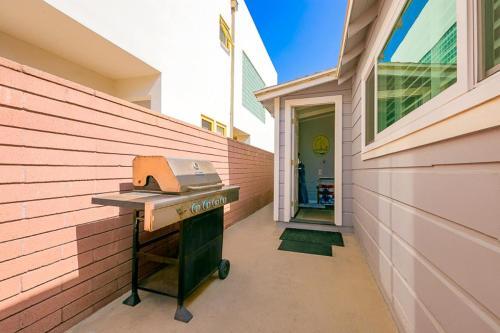 Nb-115 - Newport Beach House