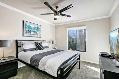 Ranch Club Serenity By Oranj Palm