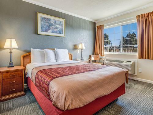 Hotel Americas Best Value Inn - Petaluma