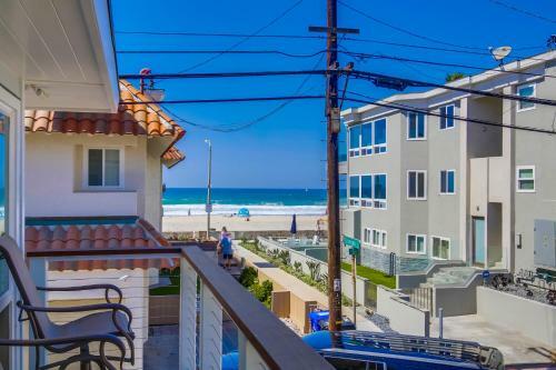 1 House To Beach, Ocean View Deck, Dog Ok