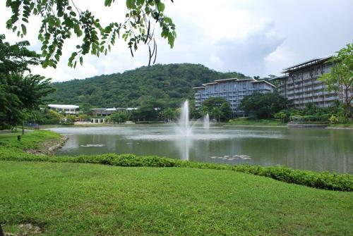 Apartamentos Jenny's Place At Pico De Loro