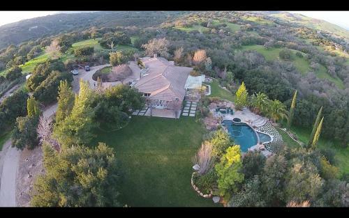 Private Ranch Resort-vineyard View And Infinity Pool
