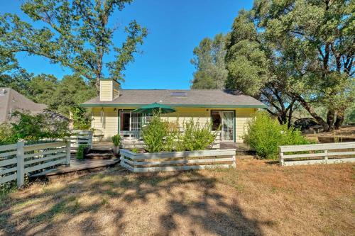 Lavish Sonora Suite On 10 Acres With Shared Pool, Bar
