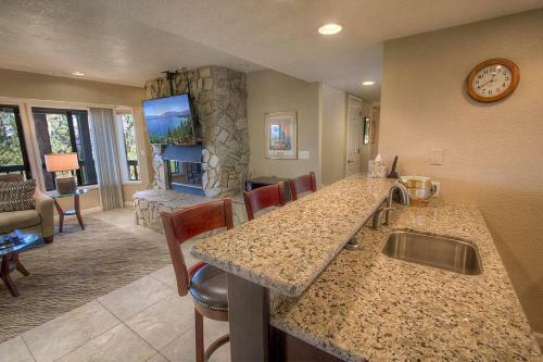 Tahoe Bonoff Venture By Lake Tahoe Accommodations