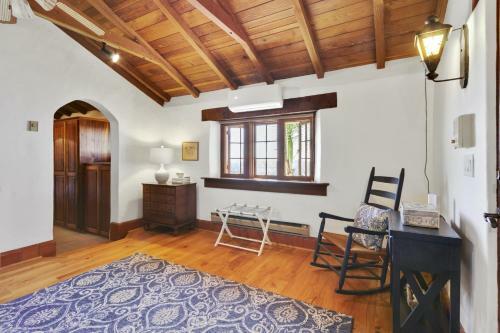 Vista Retreat