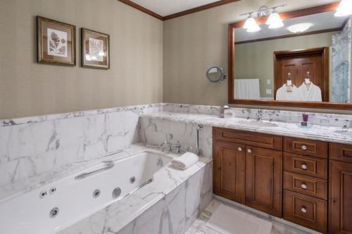 Ritz-carlton Club 3 Bedroom White River 004
