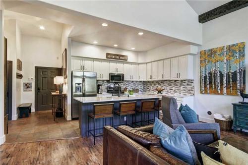 Great Escape Townhouse