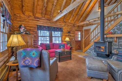 Quintessential Breckenridge Cabin With Hot Tub!