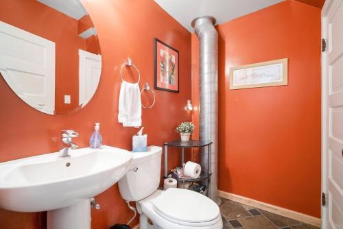 5 Star Cap Hill 3br Patio Garage & Walk Downtown