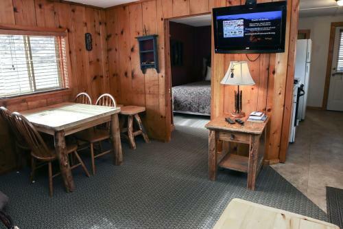 Lazy R Cottages By Rocky Mountain Resorts