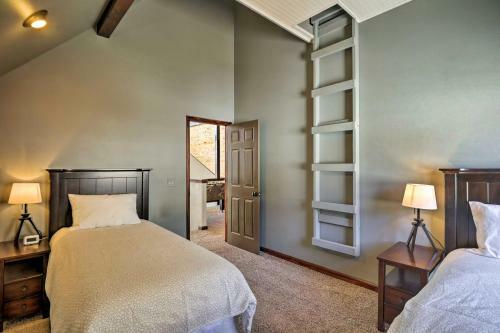 Large Fairplay Cabin With Incredible Views Near Breck