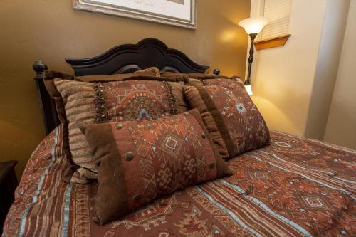 Apartamento Cozens Pointe D301 Condo