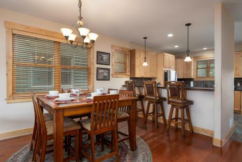 Buckhorn Cabin