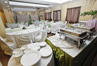Hotel La Corona De Lipa