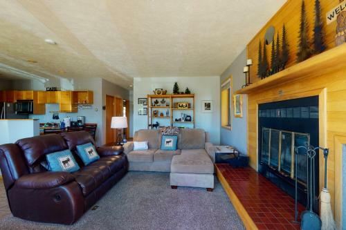 Timber Ridge Retreat
