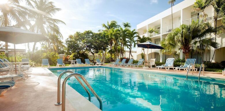 Time Out Hotel