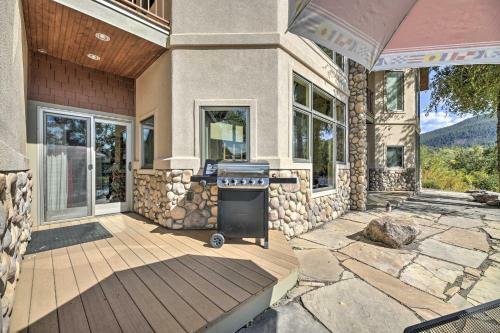 Elegant South Fork Abode Ski, Fish, And Hike!