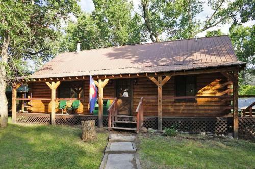 Arapahoe Adventure Cabin