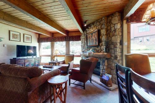 Lodge A At Steamboat II