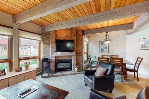 Lodge A At Steamboat II