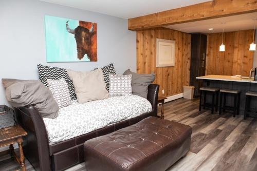 6 Chamonix Lane 1 Bedroom Townhouse