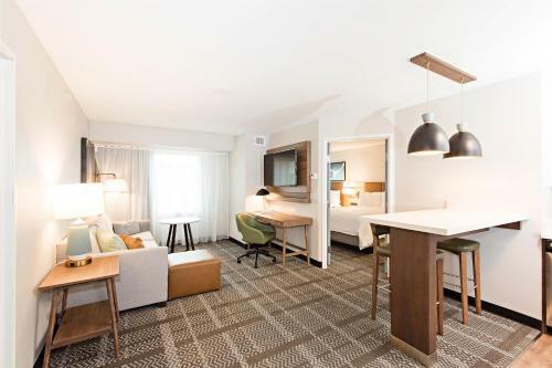 Staybridge Suites - Denver North - Thornton, An Ihg Hotel