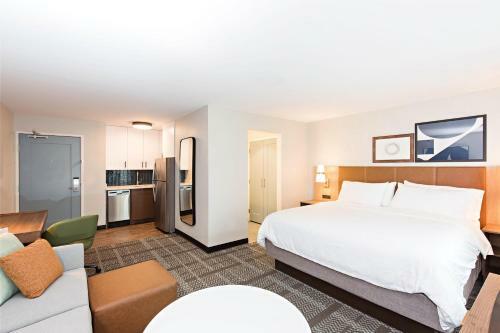 Staybridge Suites - Denver North - Thornton, An Ihg Hotel