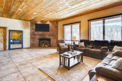 Enjoy Seclusion And Serenity At The Retreat