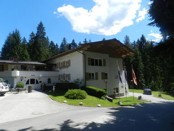 Hostal Pension Und Appartements Hartkaiser