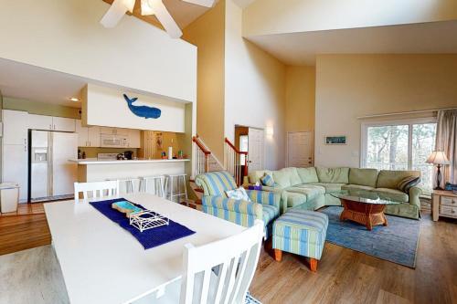Sea Colony Cypress Lake II