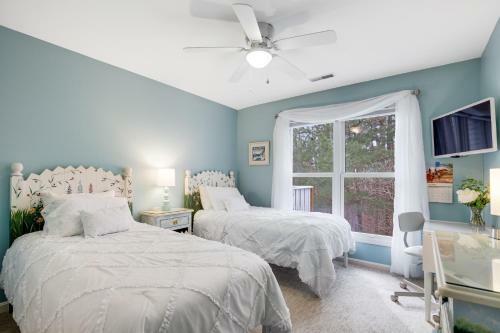 Sea Colony Whispering Pines III