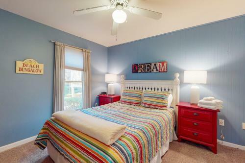 Sea Colony- 54010 Sand Dollar