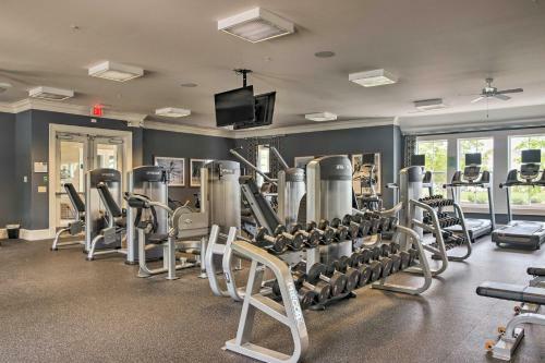 Sunny Home With Shared Pool 4 Mi To Beach And Boardwalk!