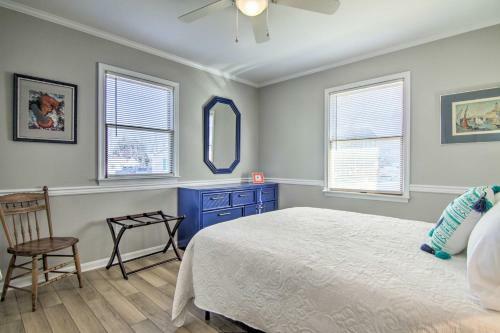 Newly Renovated Home About 3 Mi To Bethany Beach!