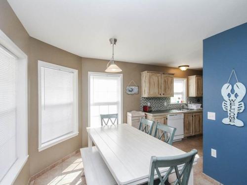 Cape Windsor - 38761 Cleveland