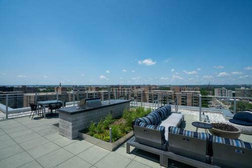 Waterfront Apartments 30 Day Rentals