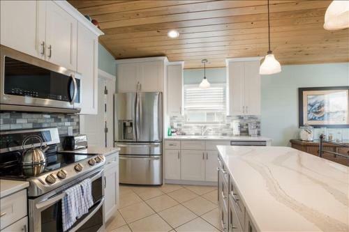 Anna Maria Island Breeze Home