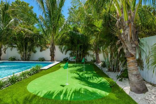 Anna Maria Beach House By Ami Locals