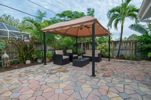 Chic Private Pool Home Minutes To Bonita Beaches