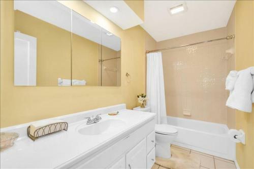 Homes-9871 Ne Gasparilla Pass Home