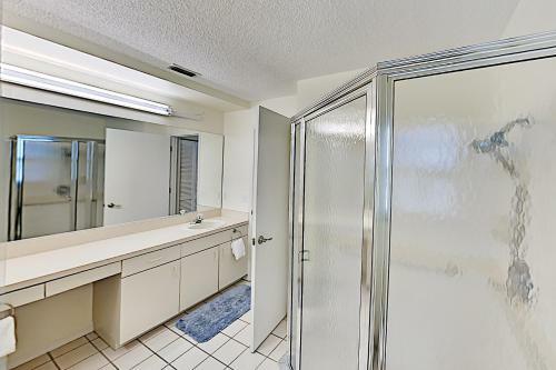 Pristine Home-screened Lanai & Private Pool Home