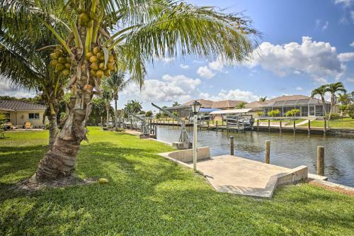 Bright Canalfront House With Boat Dock And Patio!