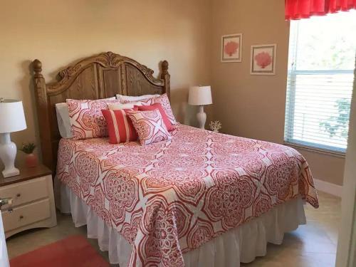 Exceptional Vacation Home In Cape Coral Home