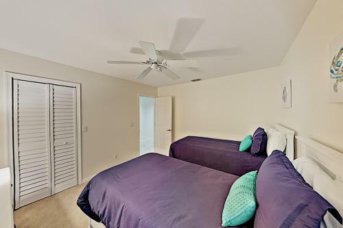 Canal-front Retreat With Boat Dock & Screened Pool Home