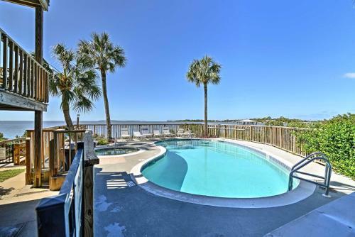 Apartamento Beachfront Cedar Key Condo With Pool, Spa And Views!